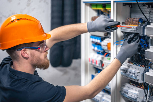 Best Electrician Near Me  in Mission Hills, KS